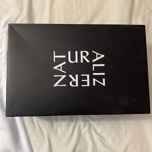 Naturalizer black leather Mary Janes NIB